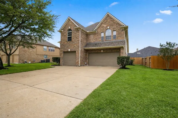 $425,000 | 17406 North Riata Lake, Cypress, TX 77433