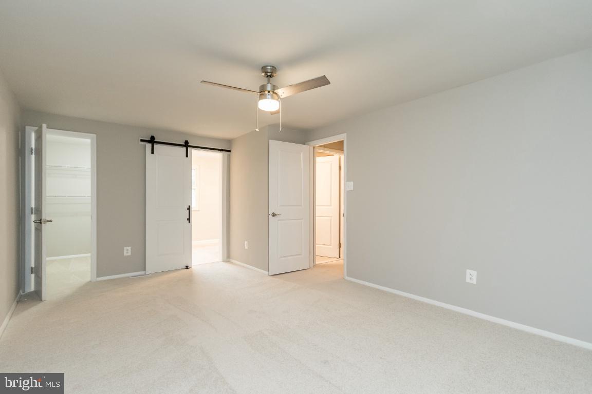 8474 Falling Leaf Road Springfield, VA 22153 - Photo 24 of 40
