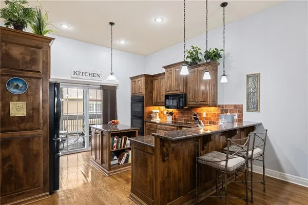 $455,000 | 16513 West 168th Place, Olathe, KS 66062
