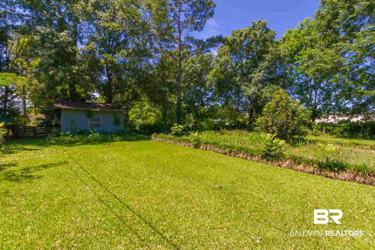 415 West Jackson Avenue Summerdale, AL 36580 - Photo 10 of 23