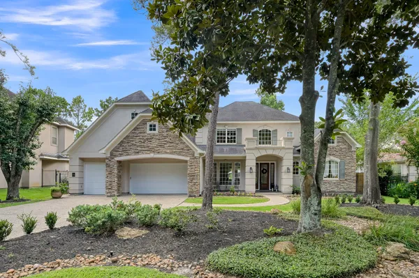$1,500,000 | 31 Stonecroft Place, The Woodlands, TX 77381