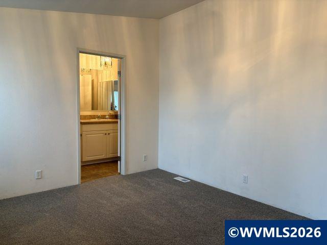 4940 Sunnyside Road Southeast, Unit C3 Salem, OR 97302 - Photo 11 of 16