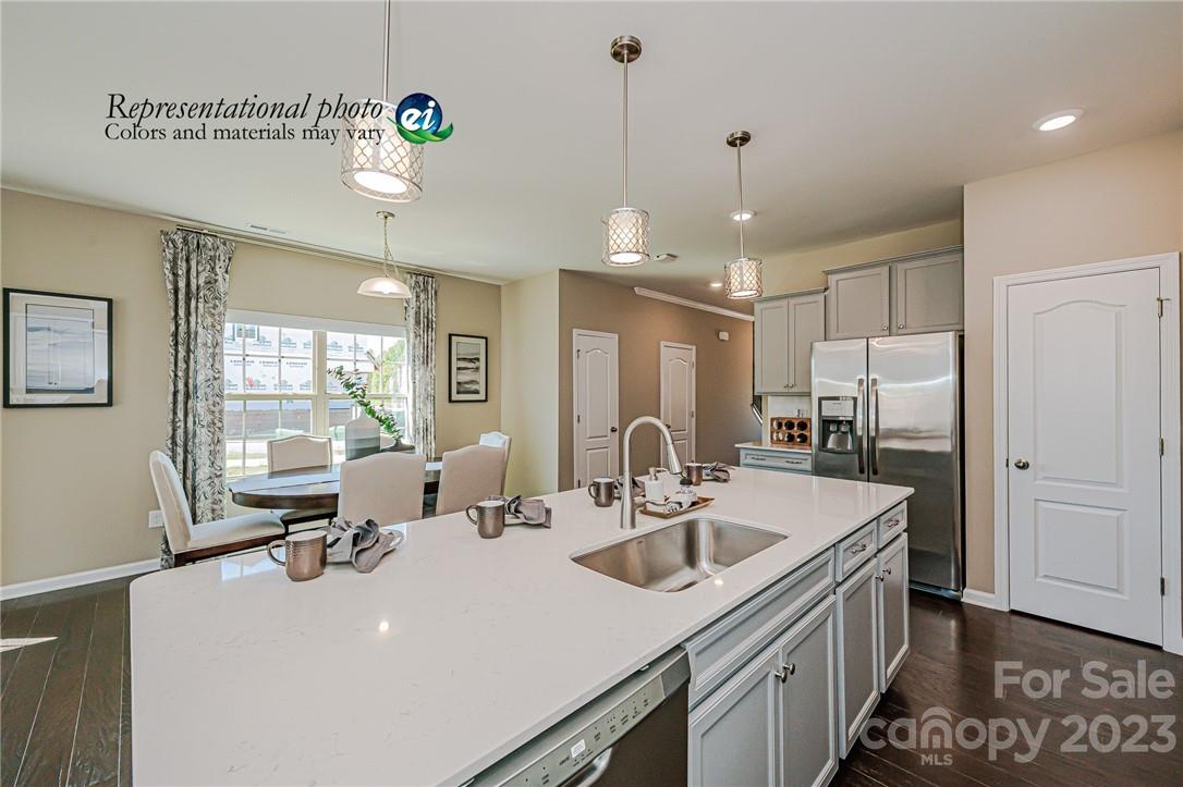 15822 Capps Road, Unit 152 Charlotte, NC 28278 - Photo 4 of 9 Gallery Image 4