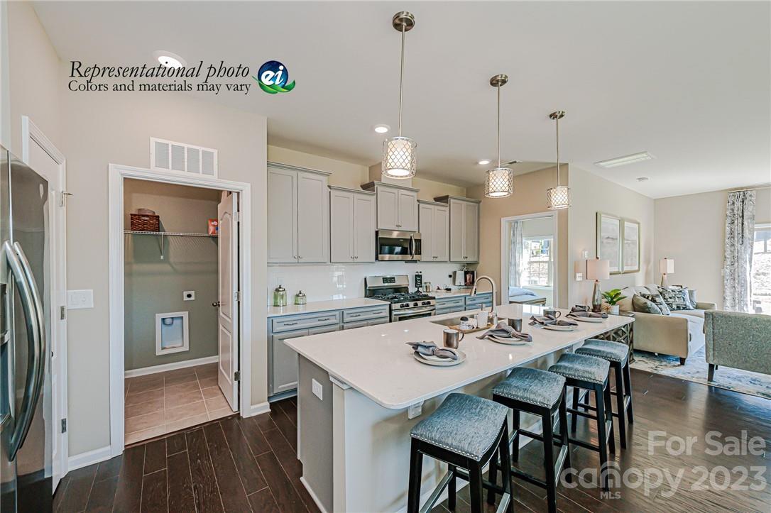 15822 Capps Road, Unit 152 Charlotte, NC 28278 - Photo 5 of 9 Gallery Image 5