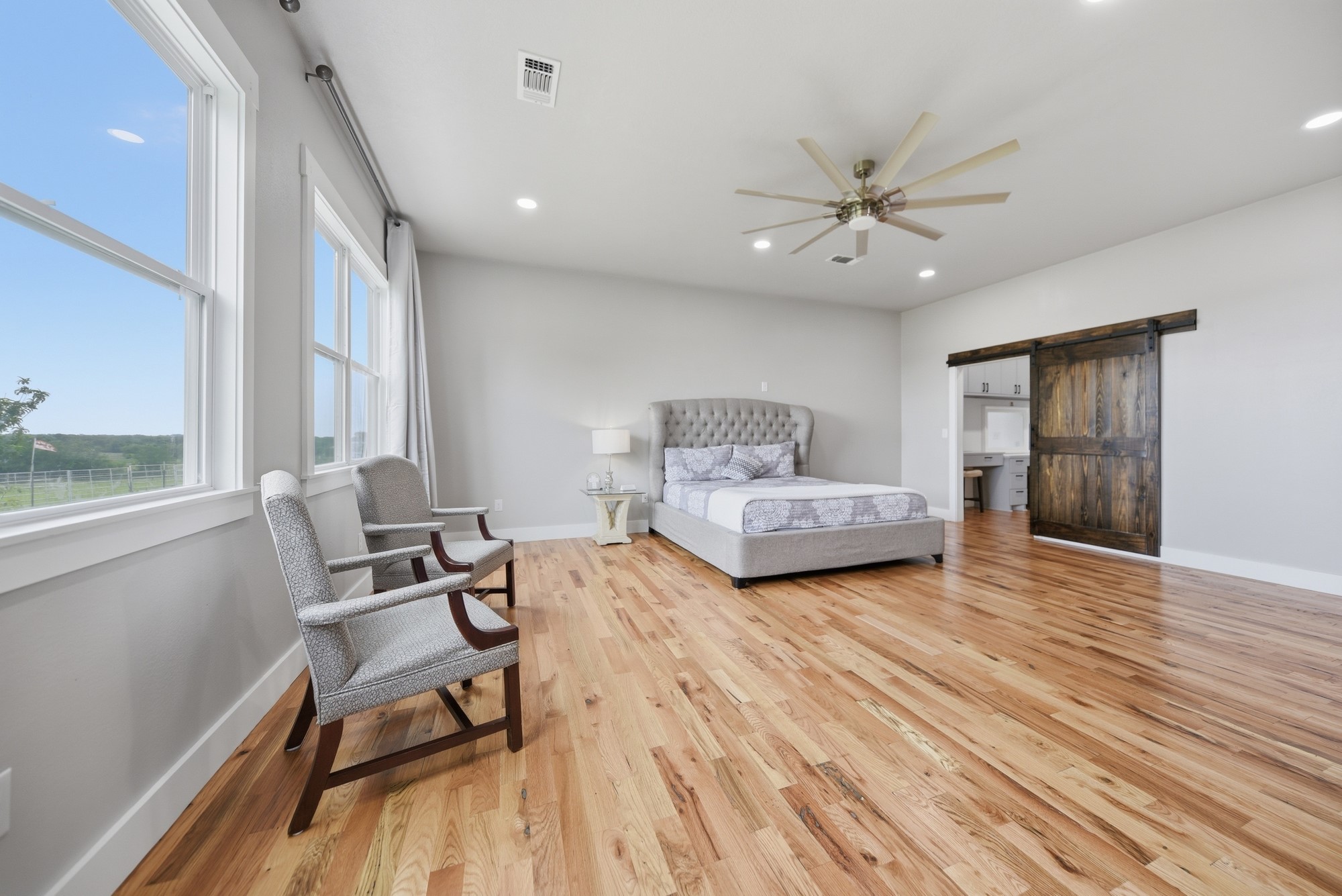 11234 North Loop Road Brenham, TX 77833 - Photo 20 of 50