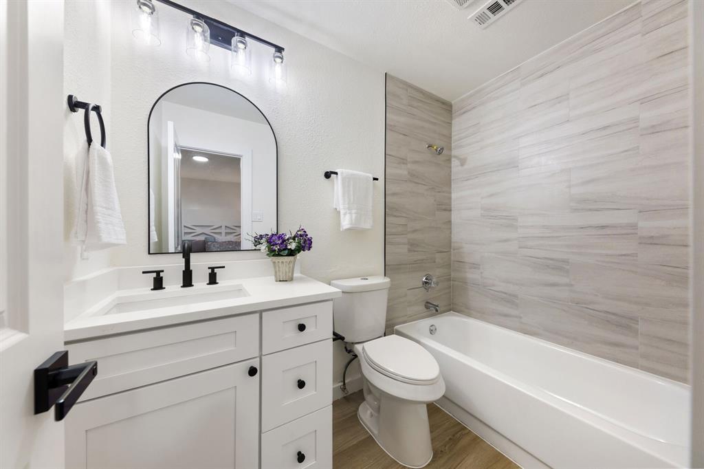 215 Prairie Grove Drive Dallas, TX 75217 - Photo 17 of 23