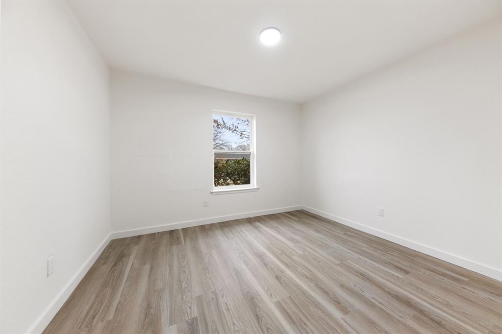 215 Prairie Grove Drive Dallas, TX 75217 - Photo 19 of 23