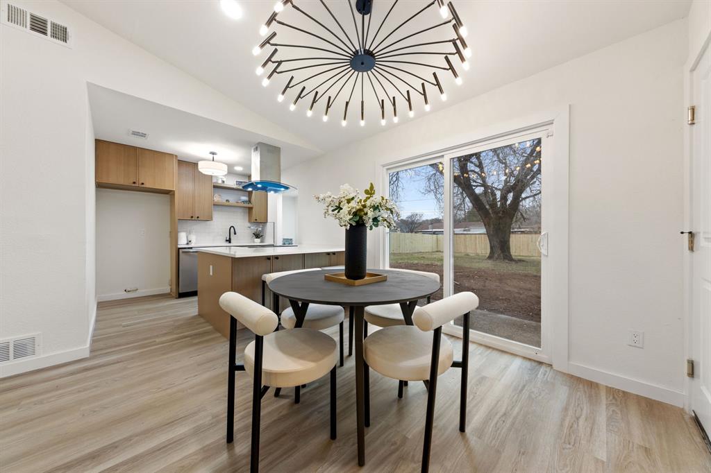 215 Prairie Grove Drive Dallas, TX 75217 - Photo 7 of 23