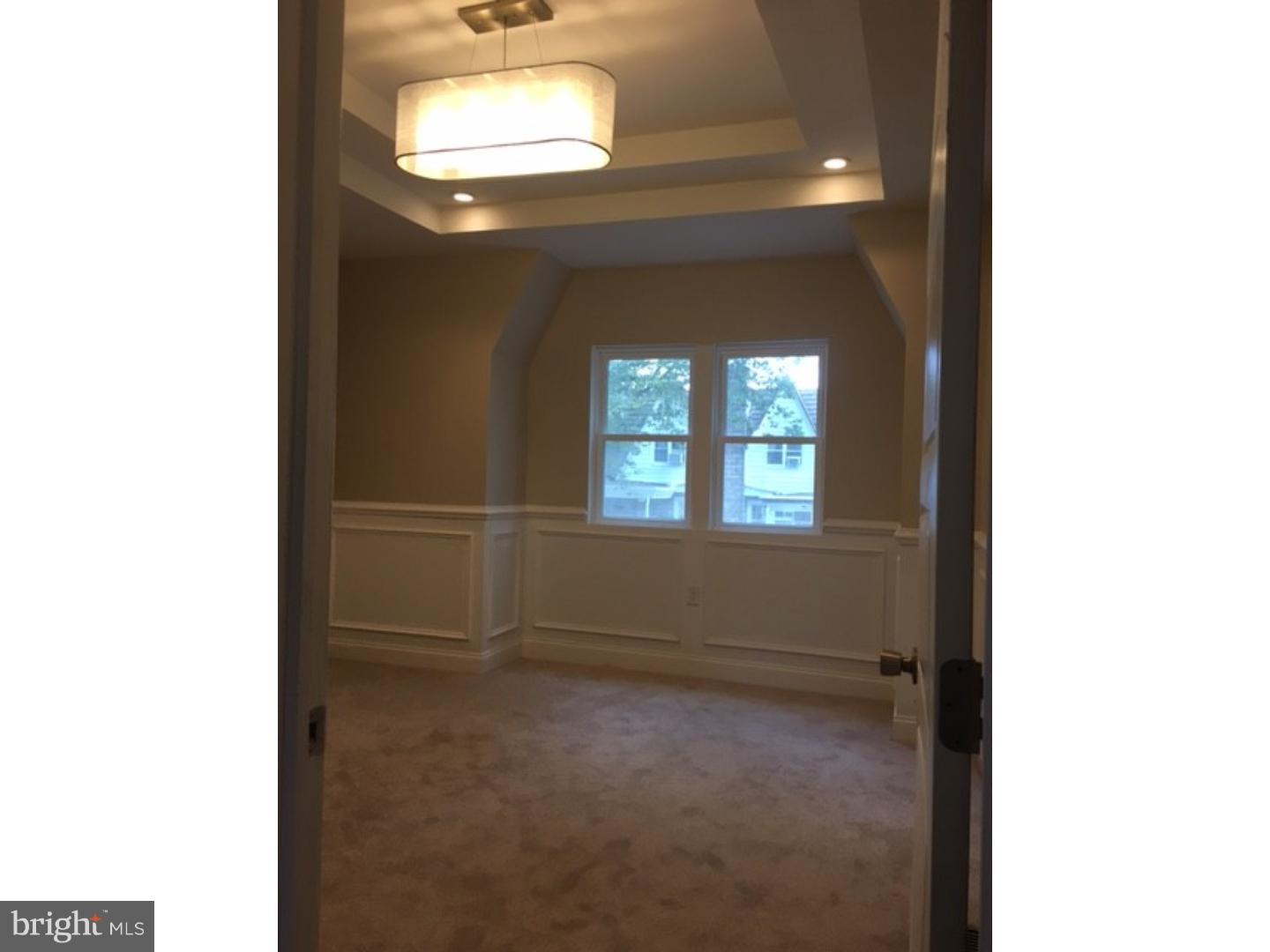 938 Flanders Road Philadelphia, PA 19151 - Photo 11 of 25 Gallery Image 11