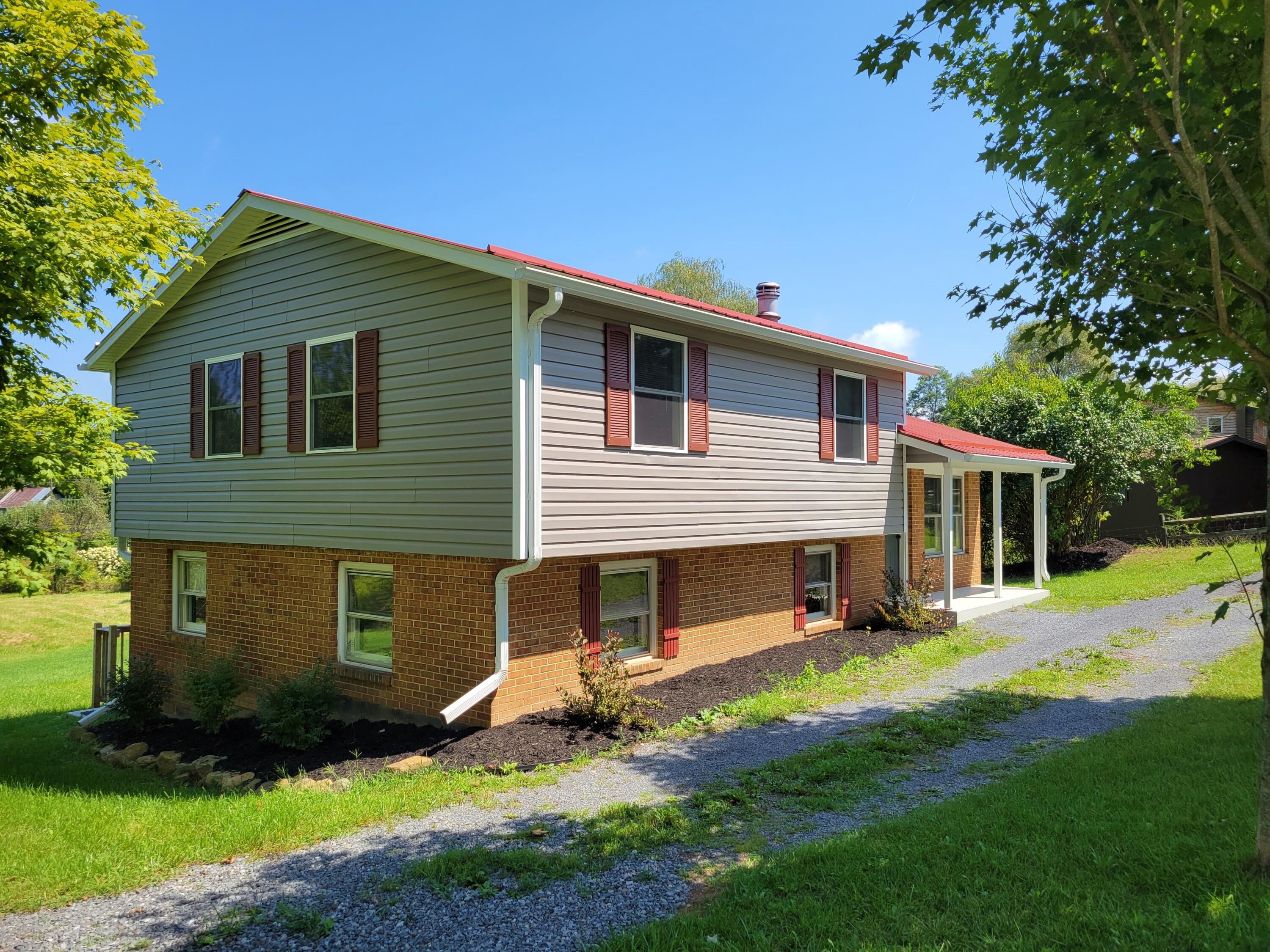 1795 Anthony Road Frankford, WV 24938 - Photo 7 of 41 Gallery Image 7