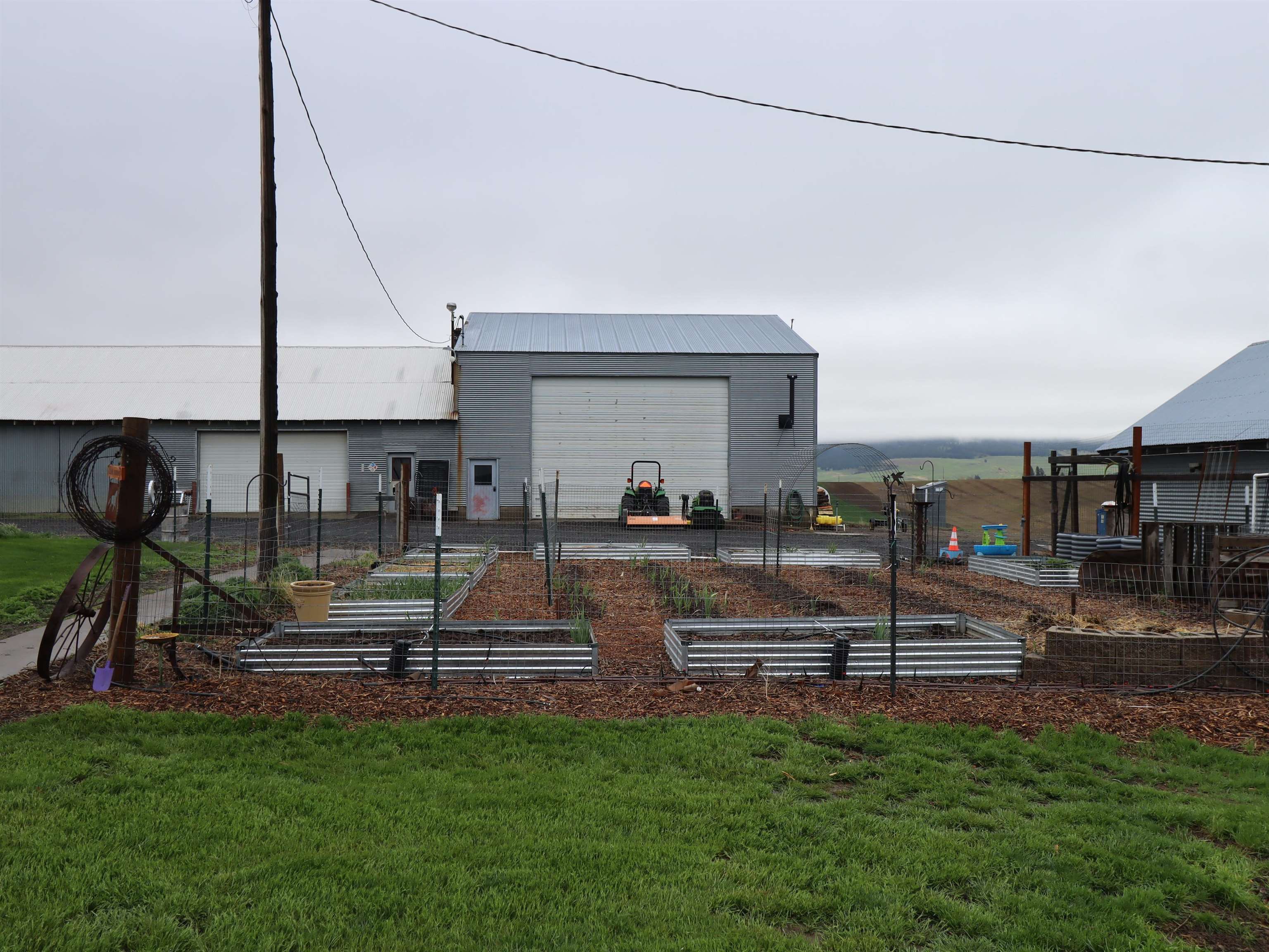 39919 South Farmington Road Latah, WA 99018 - Photo 11 of 50