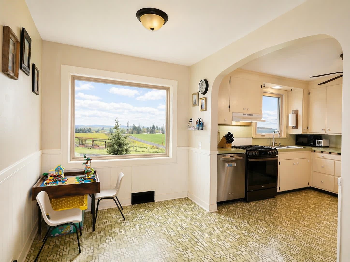 39919 South Farmington Road Latah, WA 99018 - Photo 10 of 35