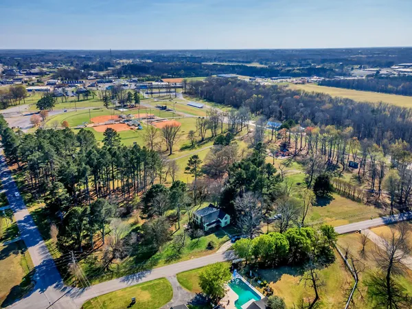 $282,900 | 26454 Austin Whitt Road, Ardmore, TN 38449