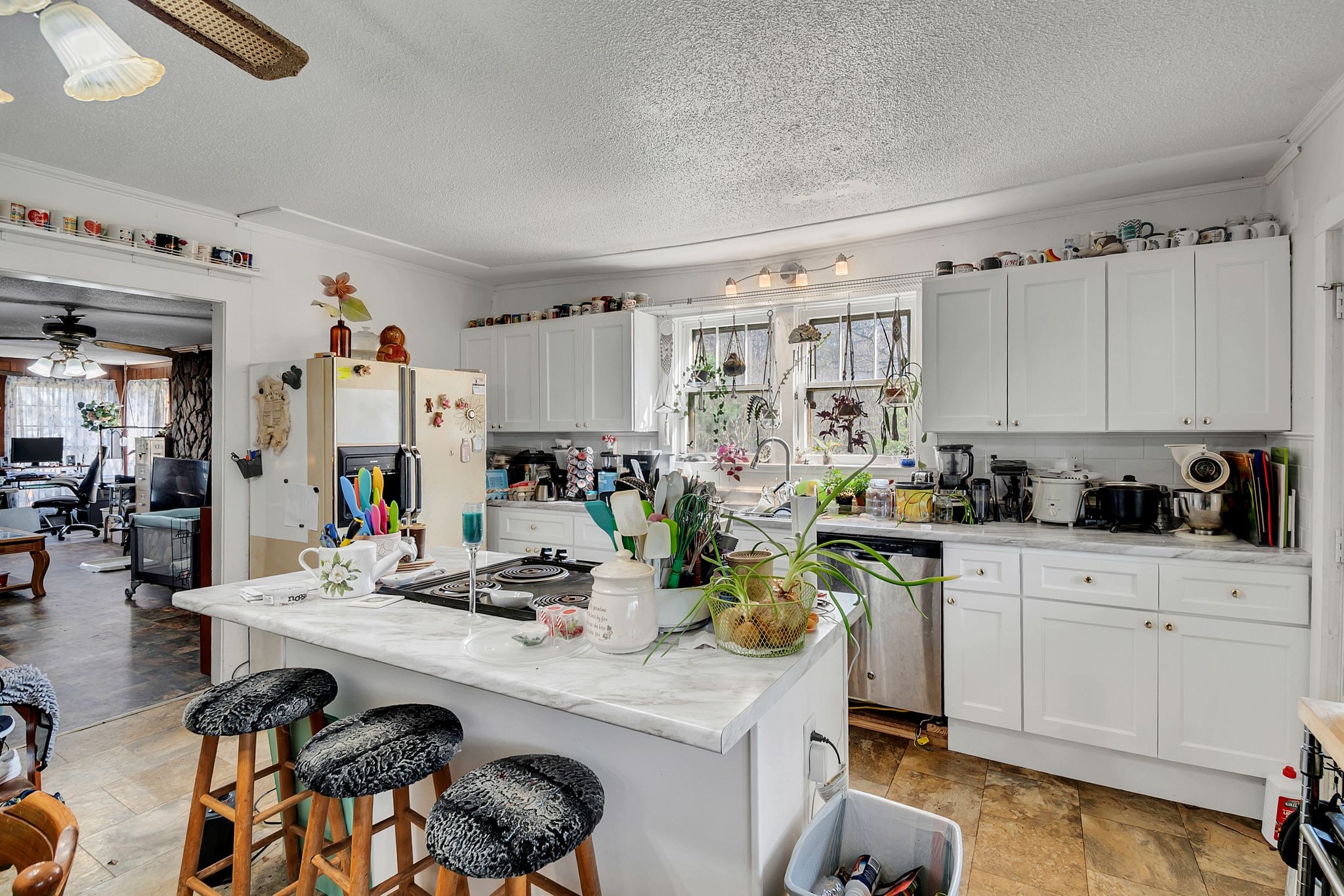 26454 Austin Whitt Road Ardmore, TN 38449 - Photo 22 of 49 a kitchen with a sink appliances and cabinets
