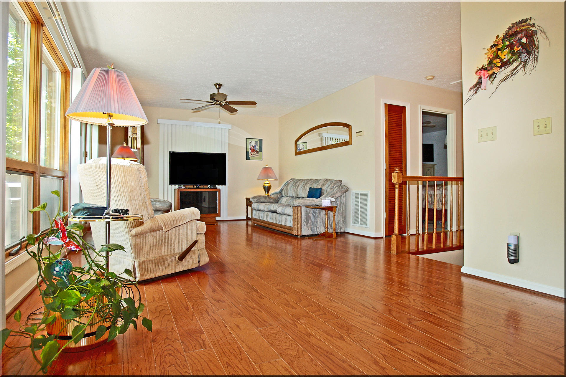 128 Thunder Ridge Road Huddleston, VA 24104 - Photo 14 of 88 Living Room! New Hardwoods!