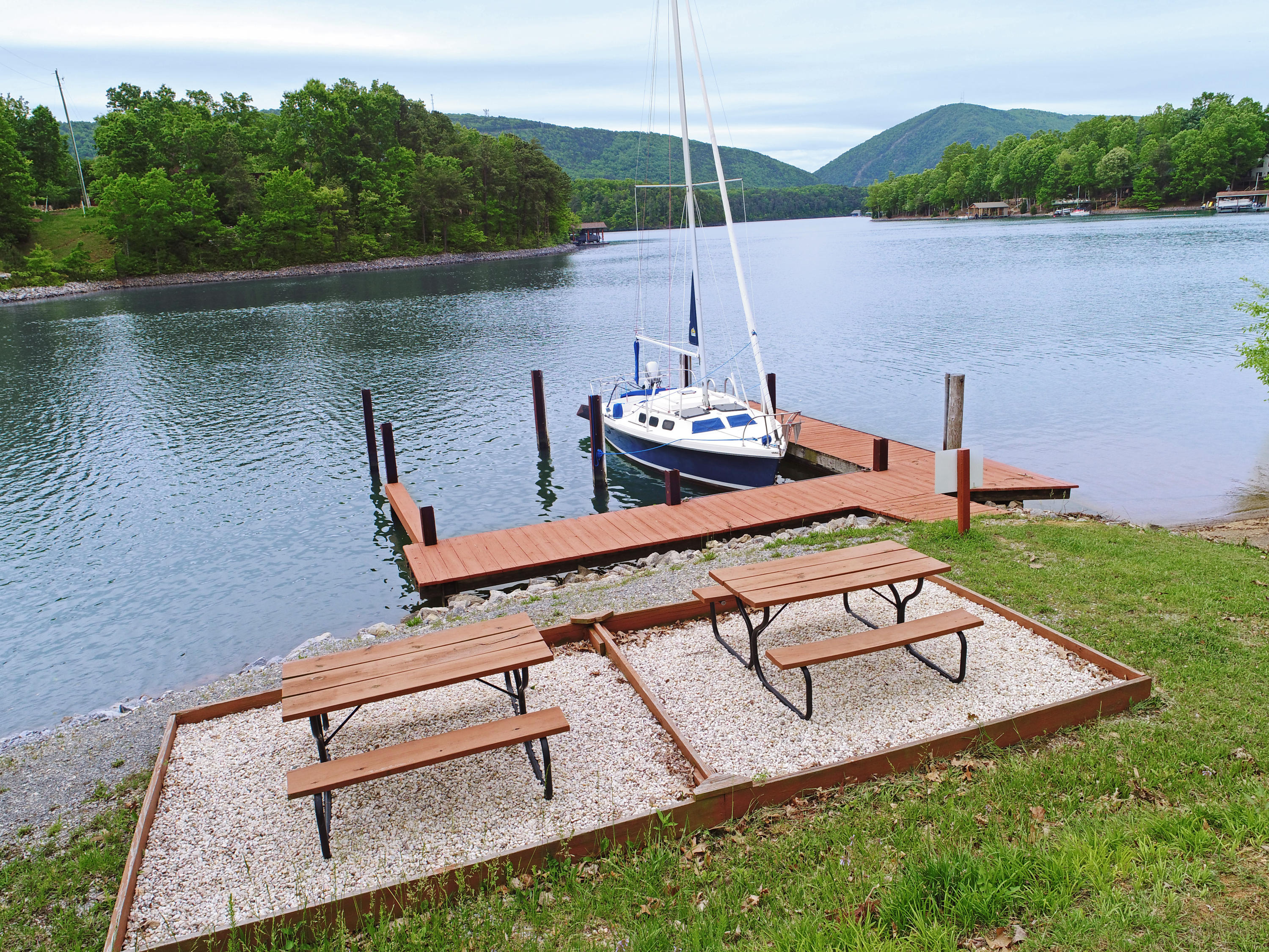 128 Thunder Ridge Road Huddleston, VA 24104 - Photo 78 of 88 Community Dock Area!