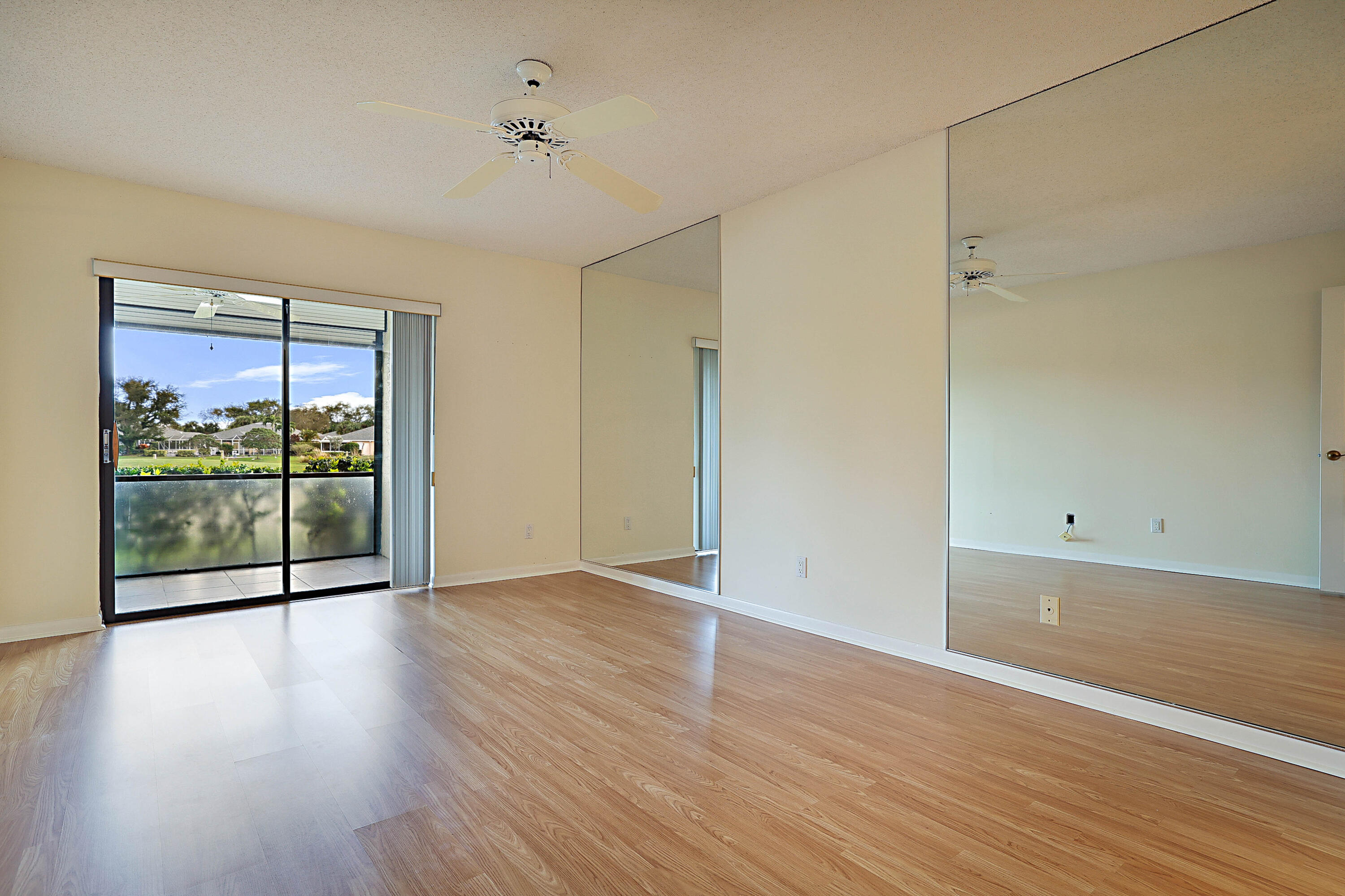 1201 Pinecrest Circle, Unit D Jupiter, FL 33458 - Photo 20 of 38 1201 Pinecrest Circle -25