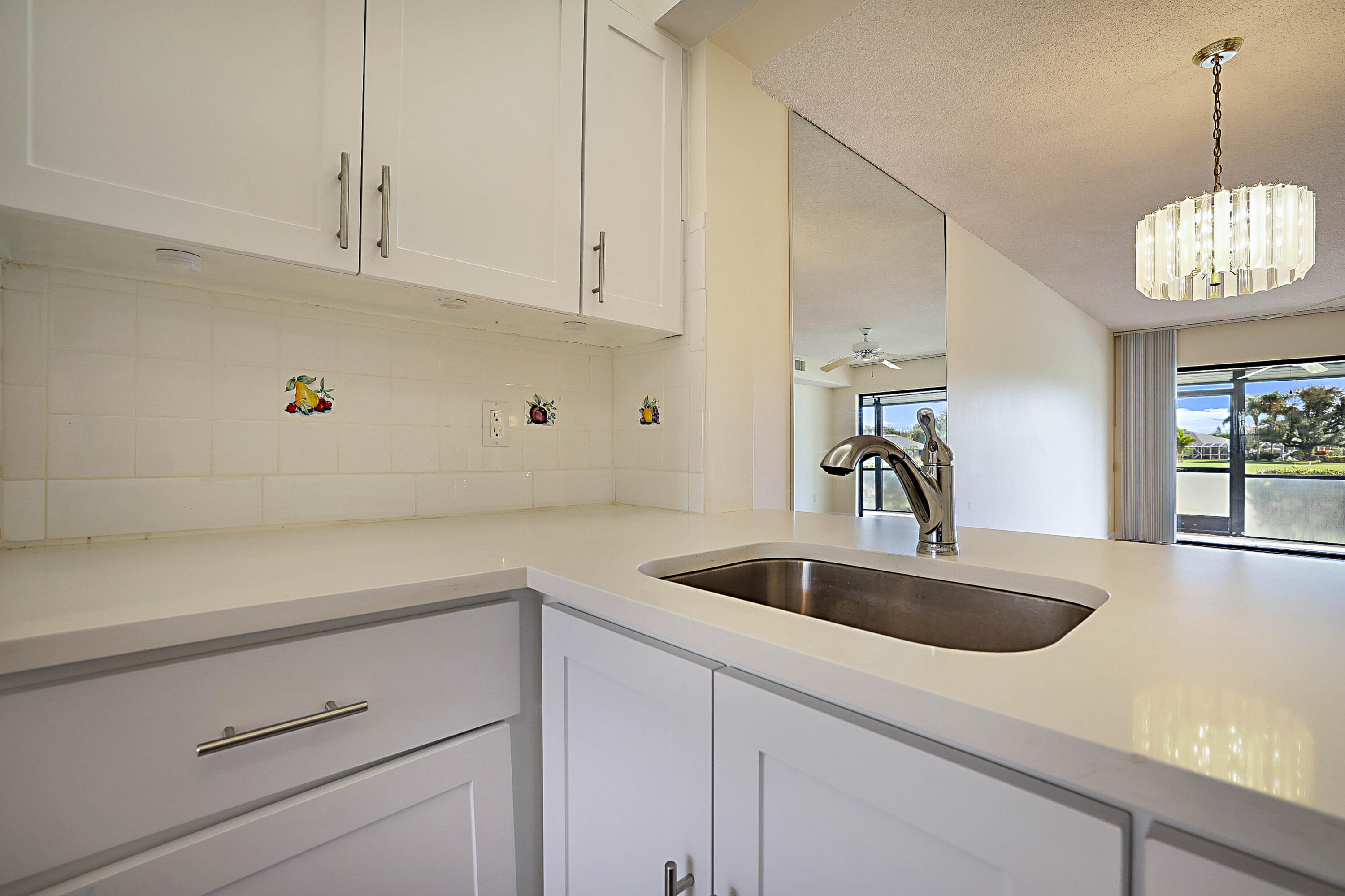 1201 Pinecrest Circle, Unit D Jupiter, FL 33458 - Photo 9 of 38 1201 Pinecrest Circle -19