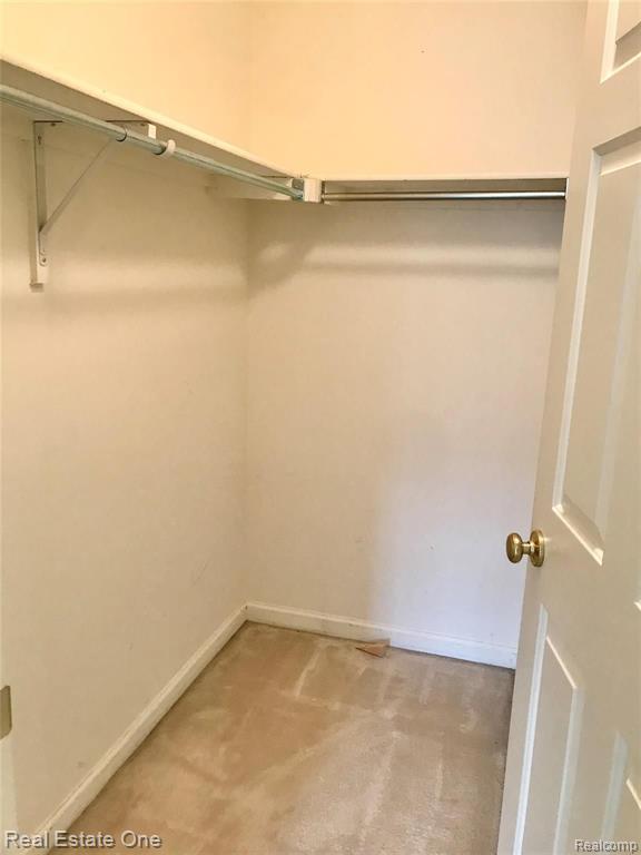 16918 Farmington Road Livonia, MI 48154 - Photo 15 of 21