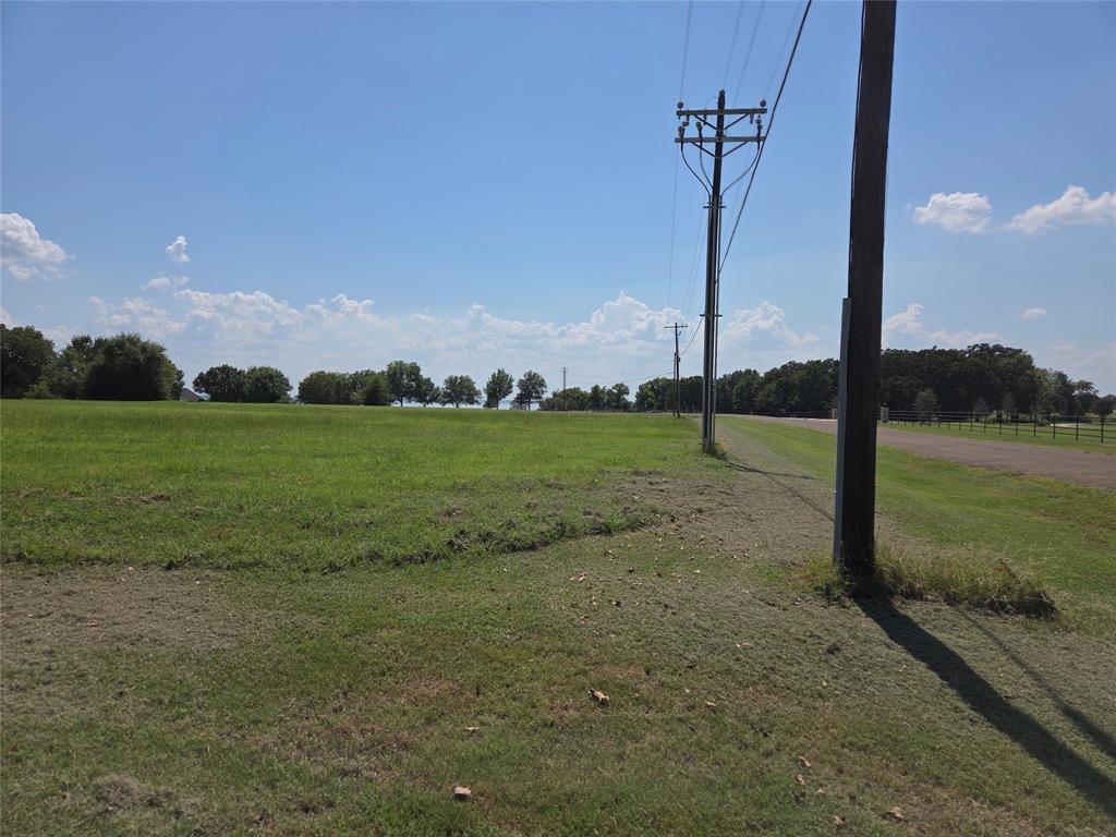 Lot 72-73 Tonkawa Trail Corsicana, TX 75109 - Photo 15 of 37 a view of a grassy field
