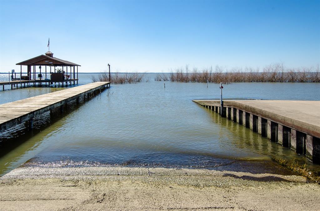 Lot 72-73 Tonkawa Trail Corsicana, TX 75109 - Photo 35 of 37 a view of balcony with outdoor space