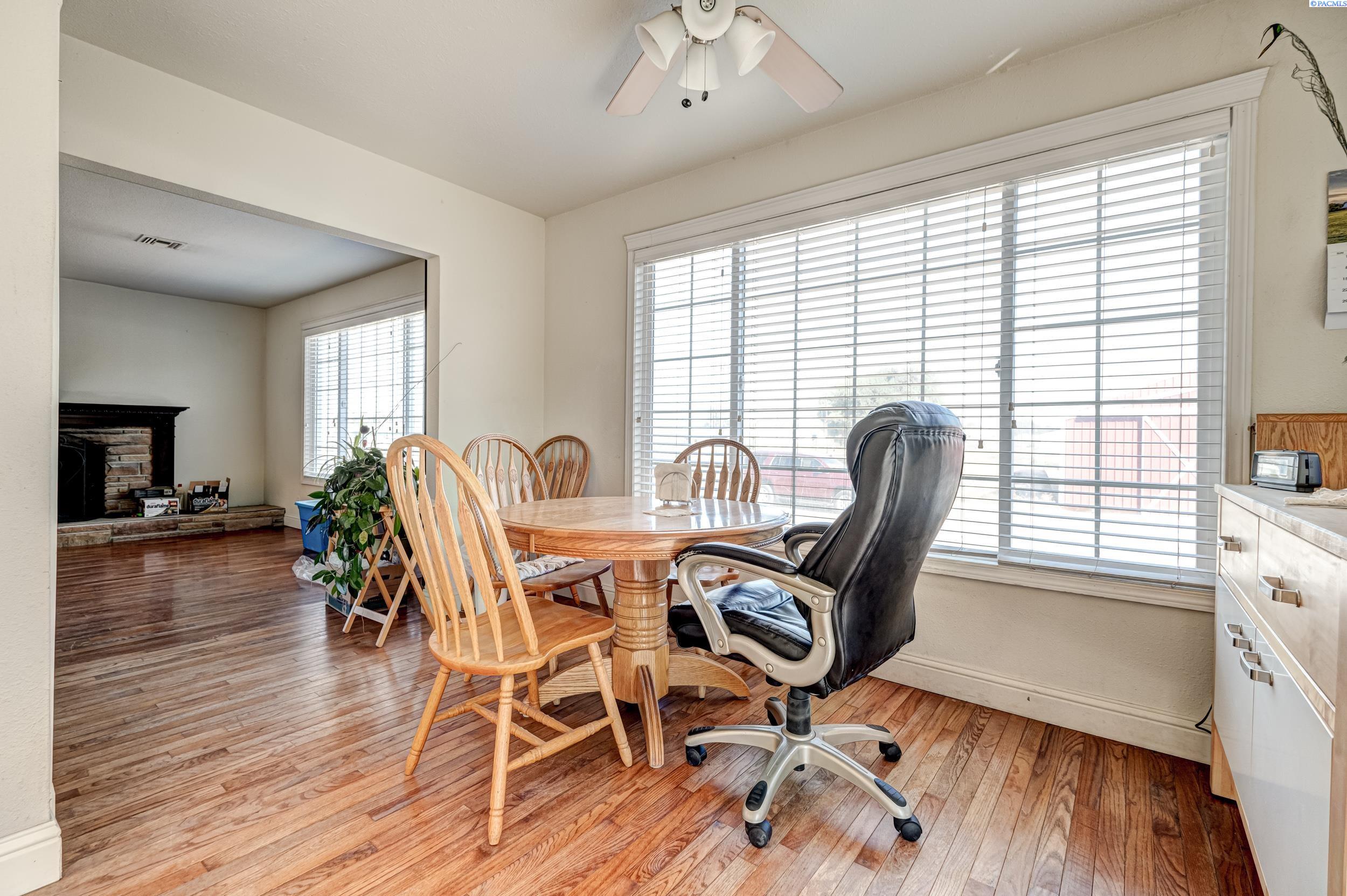 29905 South Finley Road Kennewick, WA 99337 - Photo 7 of 30 Gallery Image 7