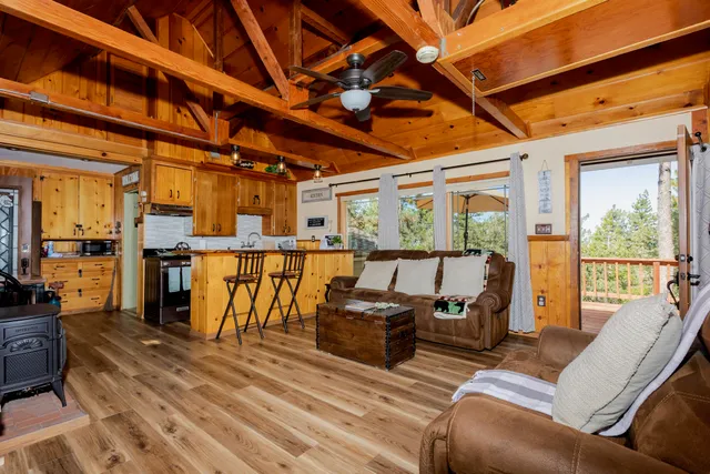 $403,875 | 24825 Marion Ridge Drive, Idyllwild, CA 92549