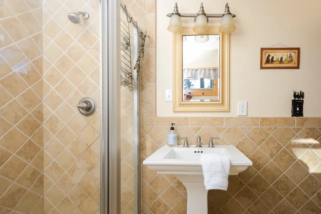 $403,875 | 24825 Marion Ridge Drive, Idyllwild, CA 92549