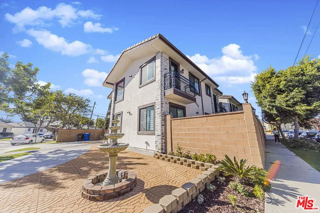 $16,000 | 2017 South Centinela Avenue, Santa Monica, CA 90404