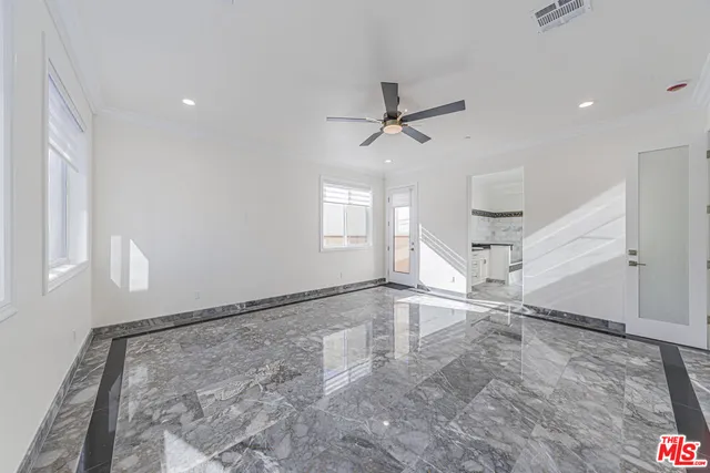 $16,000 | 2017 South Centinela Avenue, Santa Monica, CA 90404