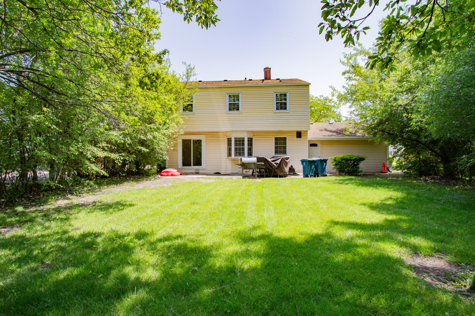 722 North Mavis Lane Addison, IL 60101 - Photo 2 of 26