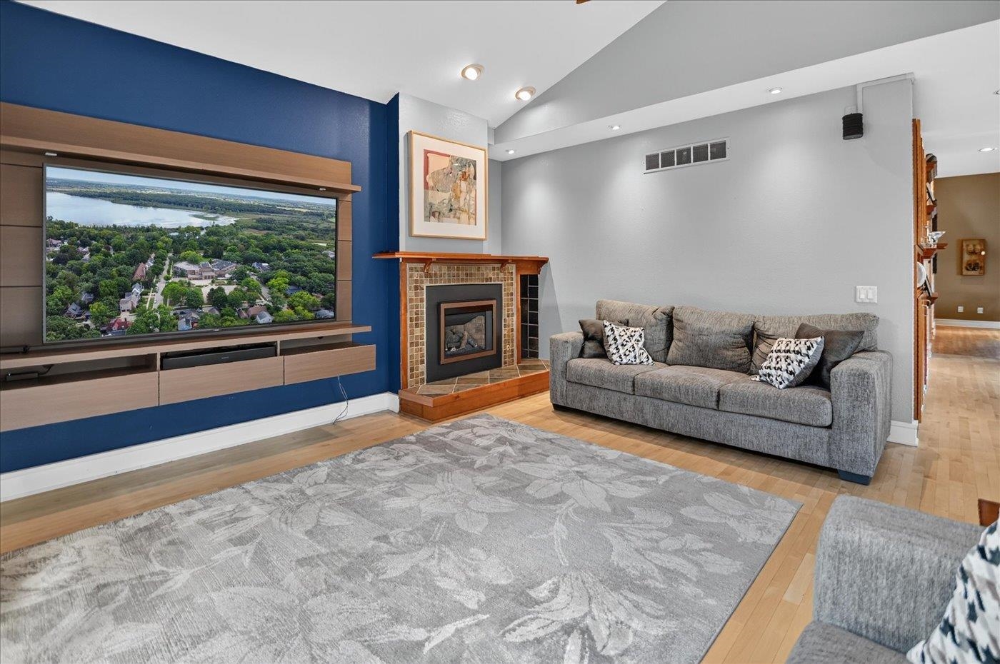 3206 Cross Street Madison, WI 53711 - Photo 9 of 74 Gallery Image 9