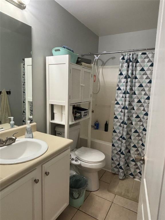 142 Melody Lane Northwest Rome, GA 30165 - Photo 20 of 45 a bathroom with a sink toilet and shower