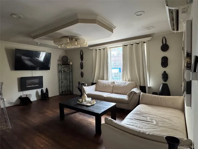 $769,000 | 2028 Pitman Avenue | Wakefield