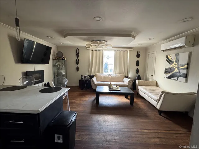 $769,000 | 2028 Pitman Avenue | Wakefield