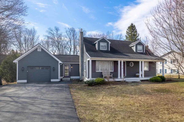 $379,900 | 34 Hillcrest Road, Rutland, VT 05701