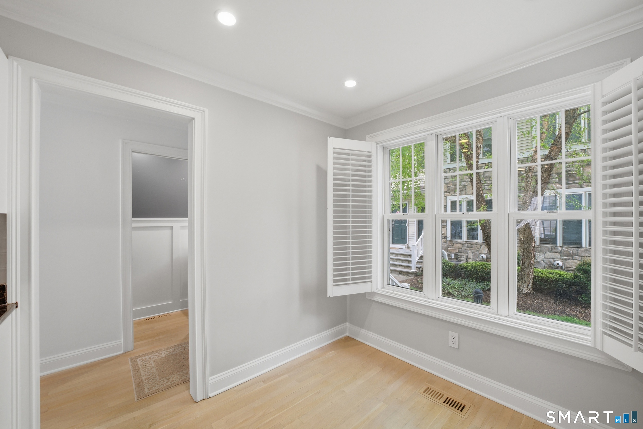 39 Maple Tree Avenue, Unit 26 Stamford, CT 06906 - Photo 26 of 36