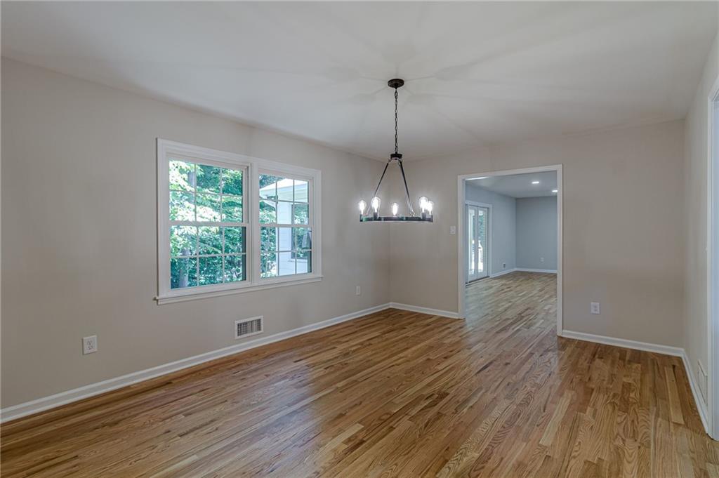 4296 Huntington Circle Atlanta, GA 30338 - Photo 11 of 46