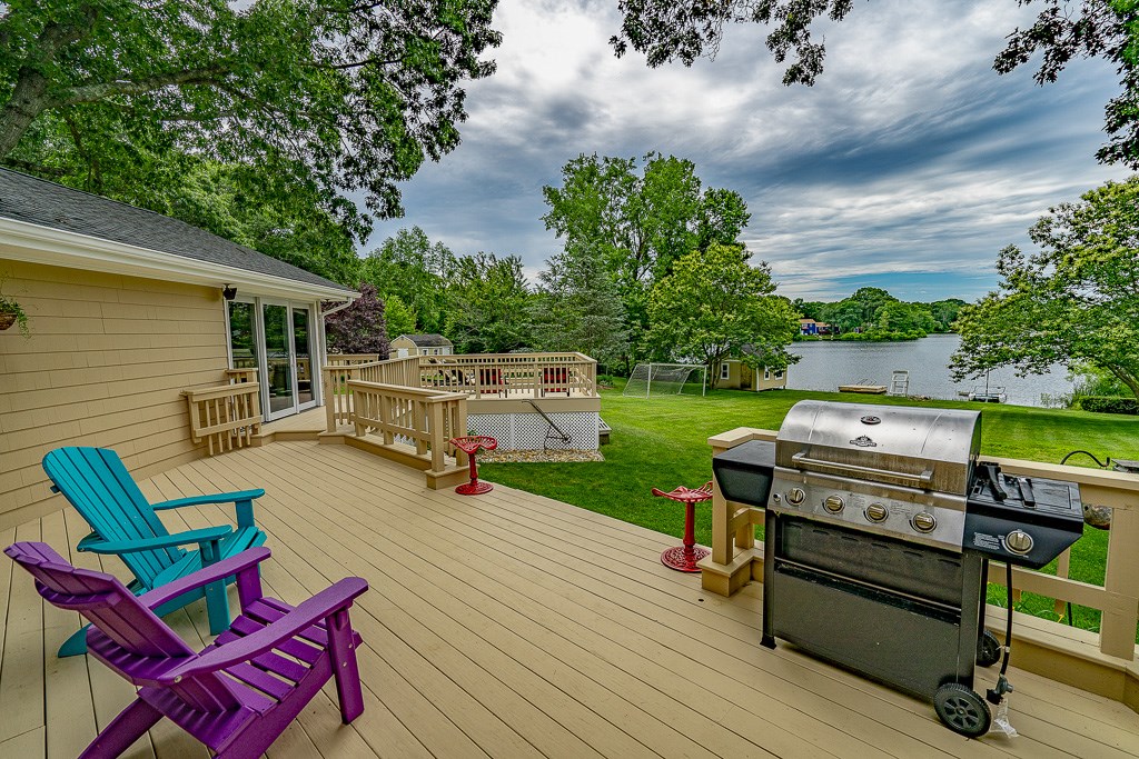 71 Mellon Road Warwick, RI 02889 - Photo 26 of 38