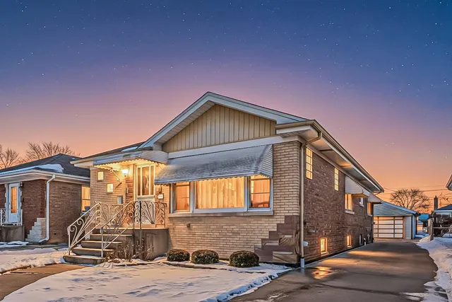 $395,000 | 4501 North Osage Avenue, Norridge, IL 60706