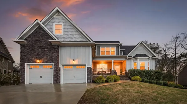 $915,000 | 8703 Skybrook Drive, Ooltewah, TN 37363