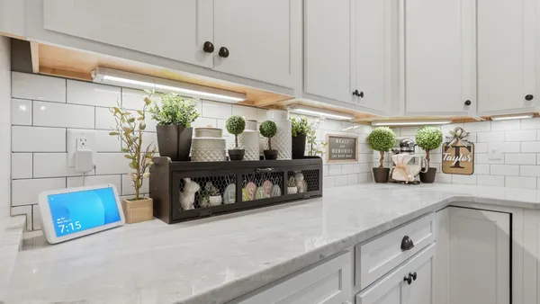 $915,000 | 8703 Skybrook Drive, Ooltewah, TN 37363