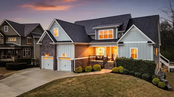 $915,000 | 8703 Skybrook Drive, Ooltewah, TN 37363