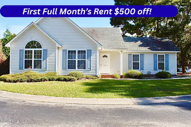 $2,100 | 1504 Amhearst Court, Wilmington, NC 28412