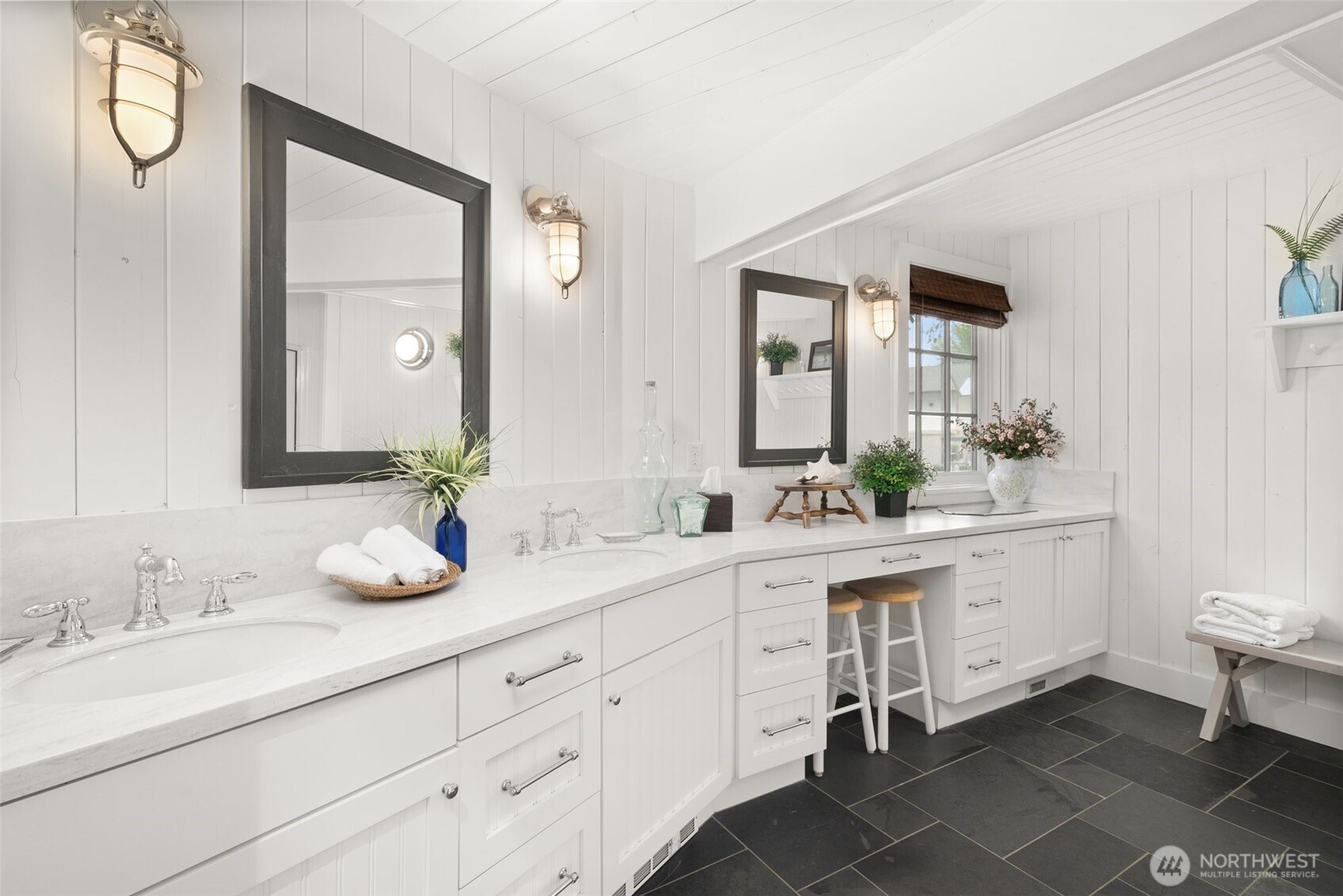 412 Streeter Road Silverlake, WA 98645 - Photo 29 of 40 a bathroom with a sink and a mirror