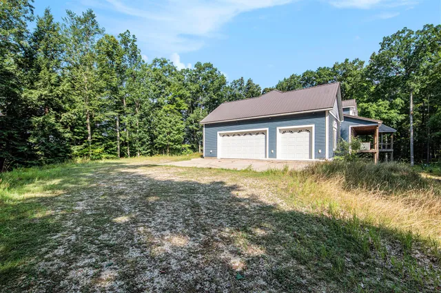 $499,900 | 9263 Ferris Avenue, Grant, MI 49327