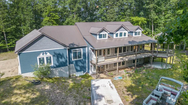 $499,900 | 9263 Ferris Avenue, Grant, MI 49327