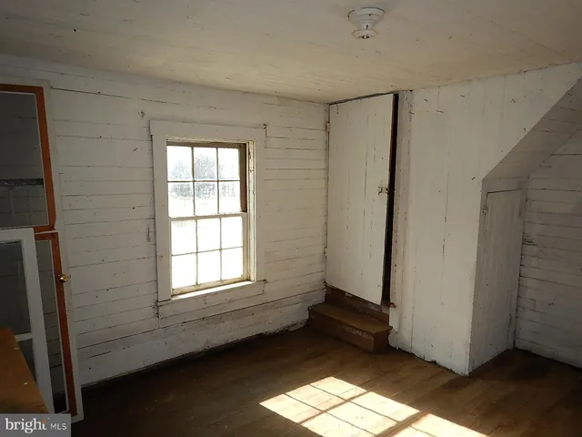 a view of a yard with an outdoor space
