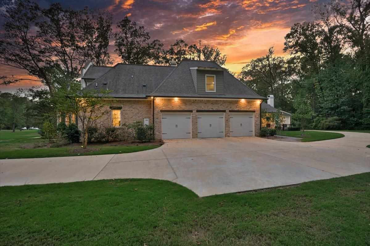 215 Little Creek Road Flowood, MS 39232 - Photo 2 of 43 Photo 2