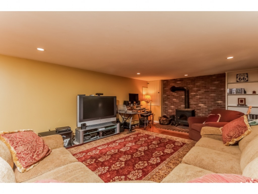 146 Range Road Windham, NH 03087 - Photo 27 of 36